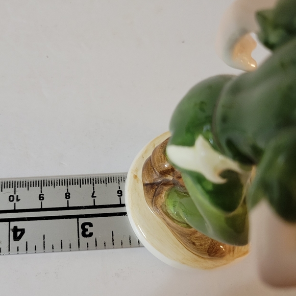 Disney Peter Pan and Tinker Bell Figurines - Picture 5 of 11